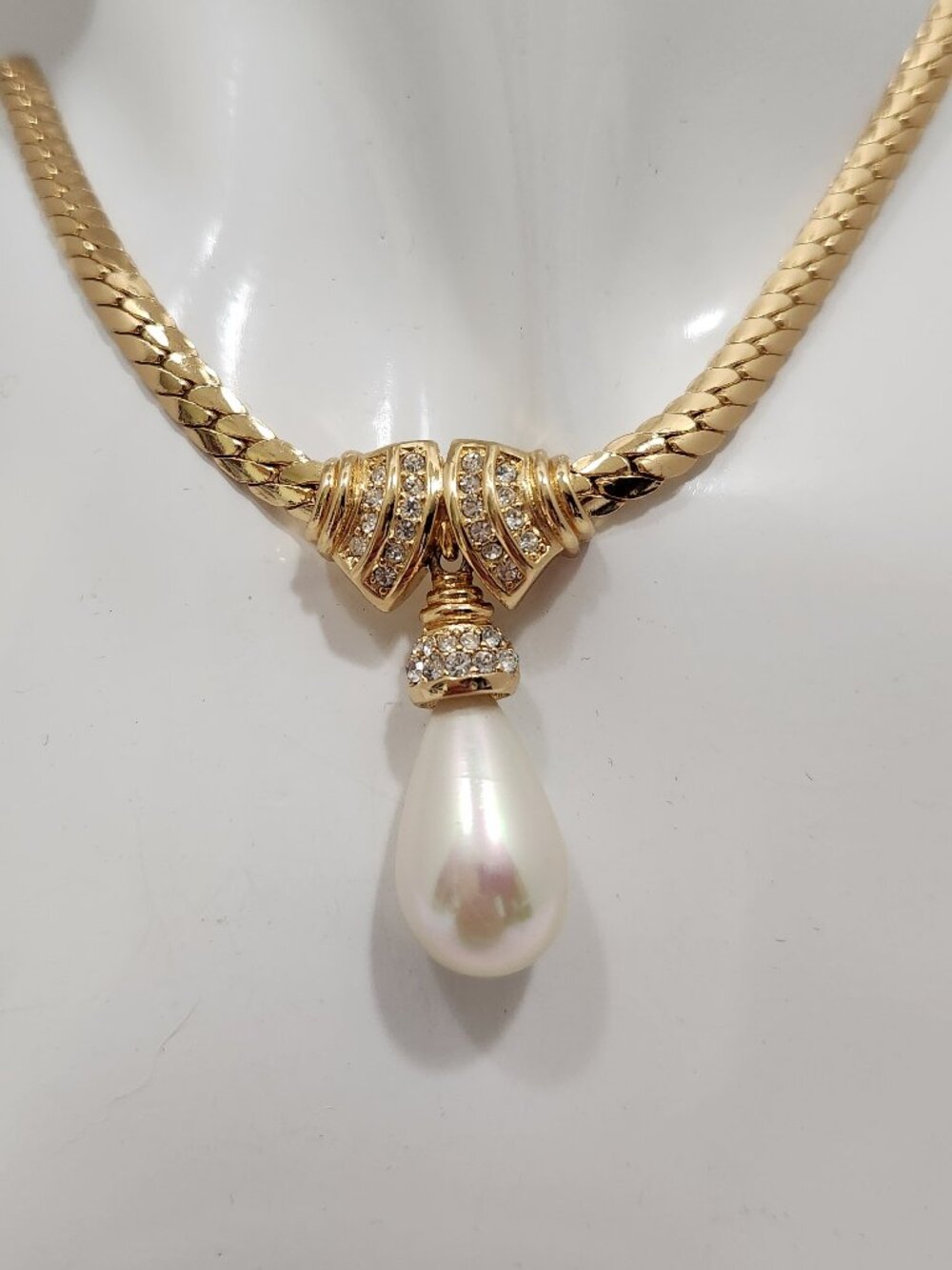 NWT Rare Vintage Christian Dior Gold Tone Faux Pearl/Rhinestone Choker 17"